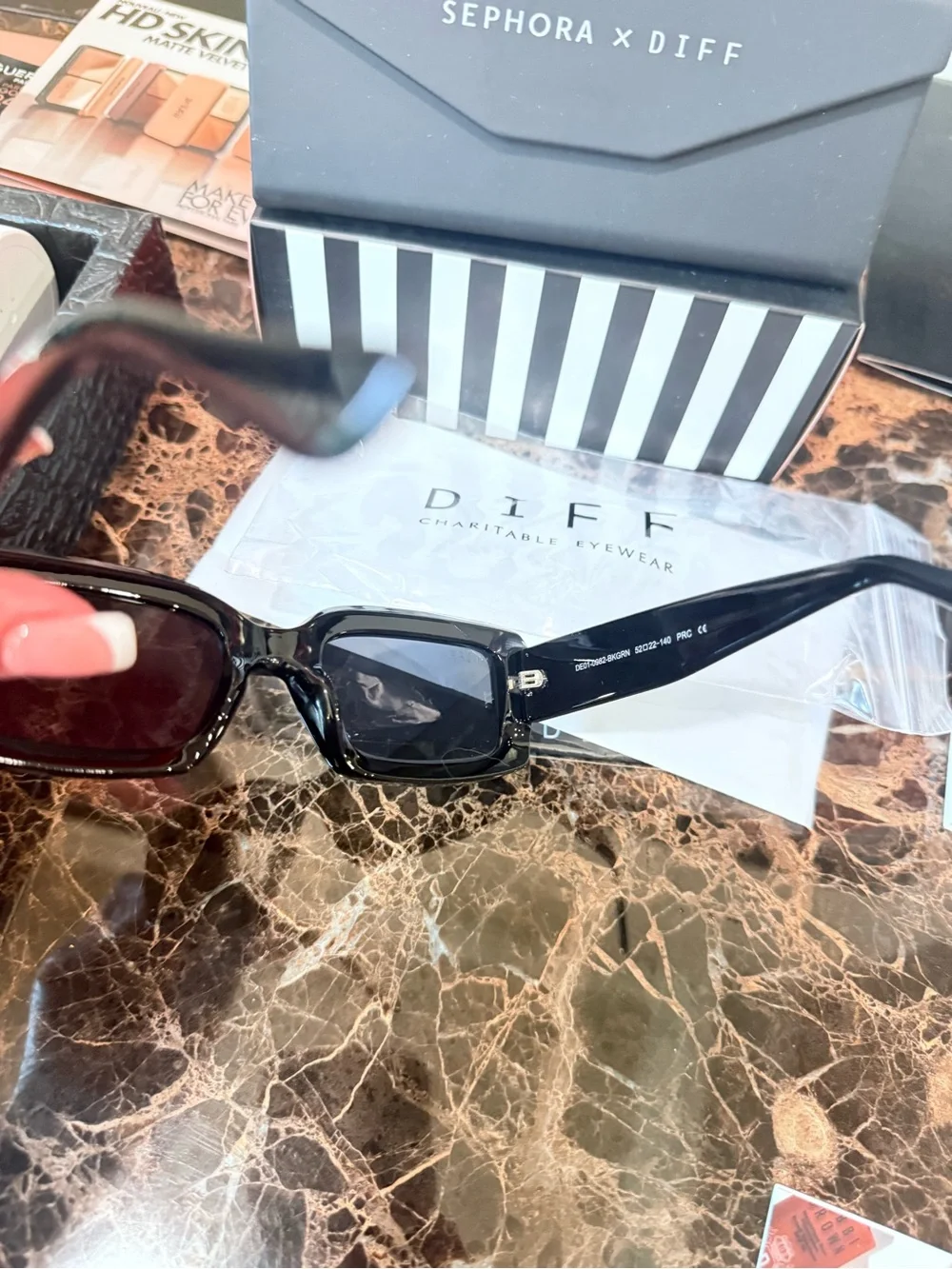 Diff Eyewear Black Rectangular Sunglasses